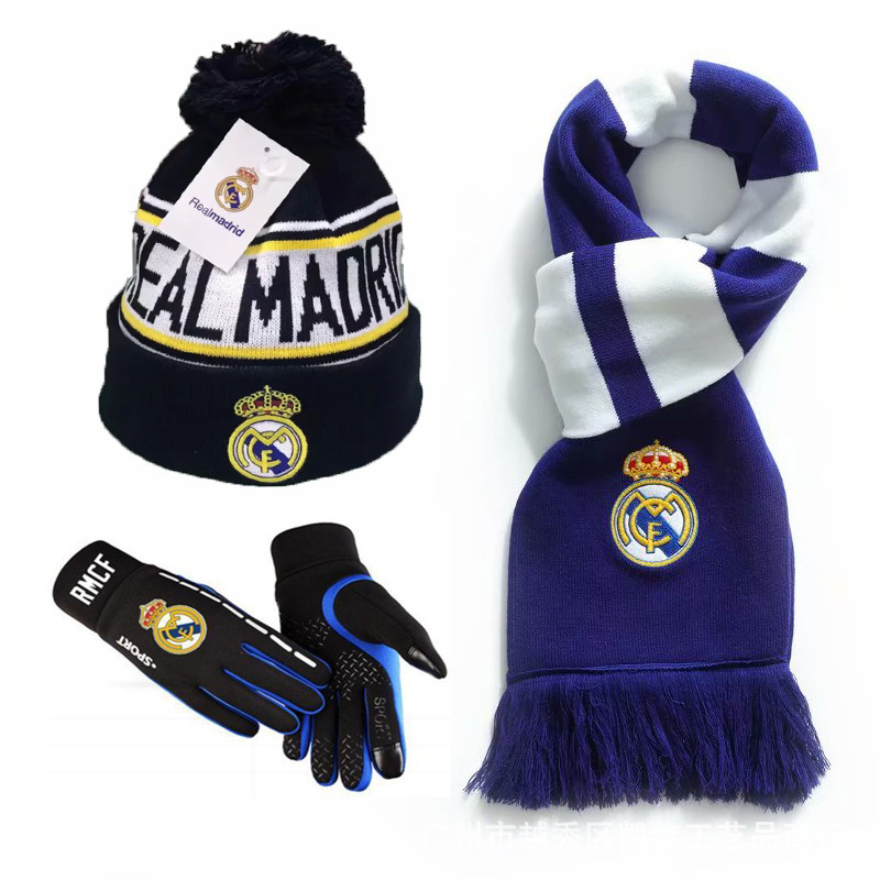Real Madrid CF Winter Knitted Set - Scarf Hat Gloves